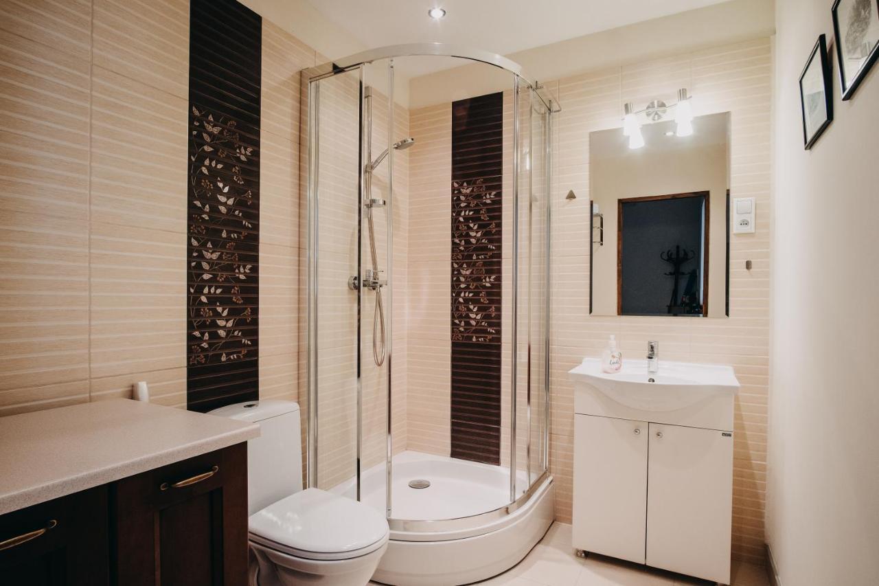 Apartament Slowackiego 22 Przemysl Ngoại thất bức ảnh